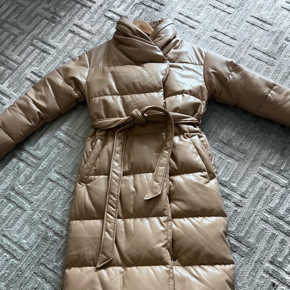 JONATHAN SIMKHAI Blakely Puffer Coat - Picture 6 of 9